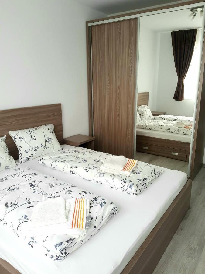 Happyhome Central Deluxe Apartments ออราแด ภายนอก รูปภาพ